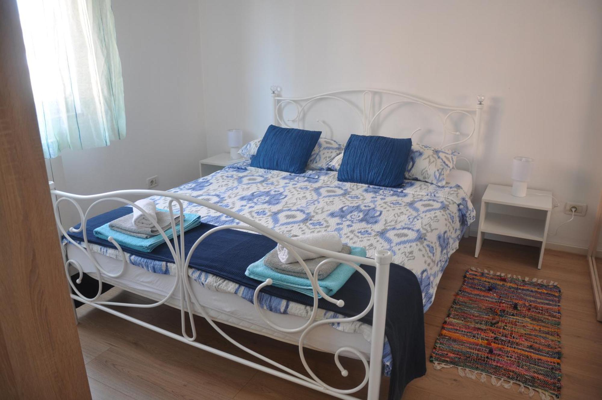 Apartman Mirna 罗维尼 外观 照片